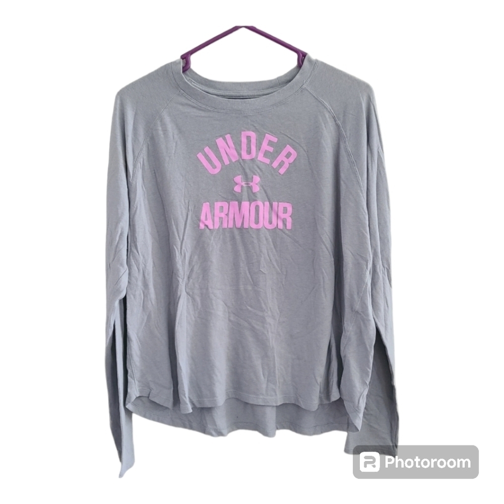 Under Armour long sleeved light weight shirt tiny hole right arm elbow area